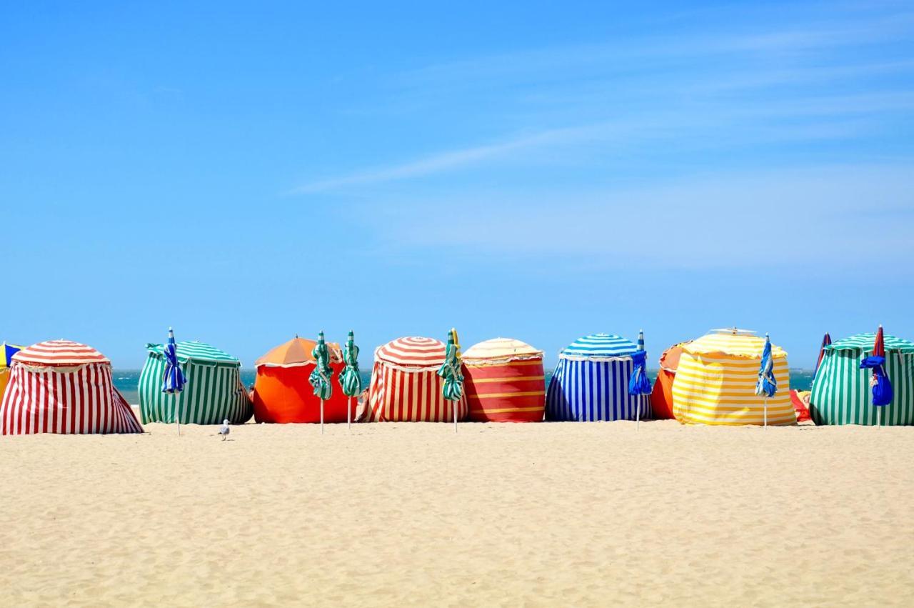Studio centre ville refait à neuf Trouville-sur-Mer Esterno foto