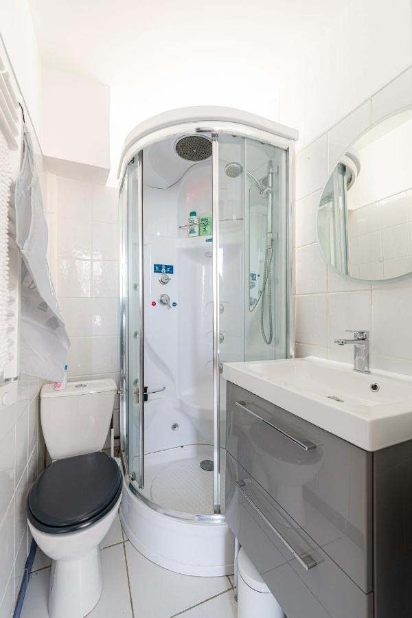 Studio centre ville refait à neuf Trouville-sur-Mer Esterno foto
